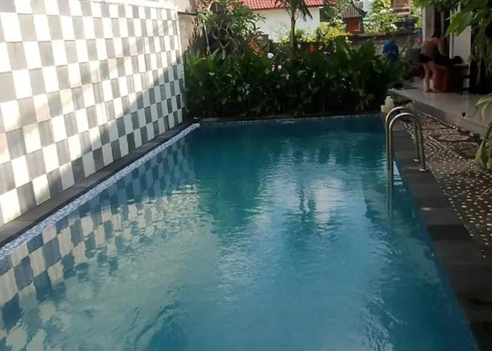 Joya House Hostal *