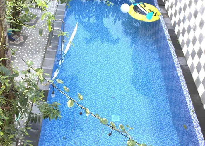 Joya House Hostal *